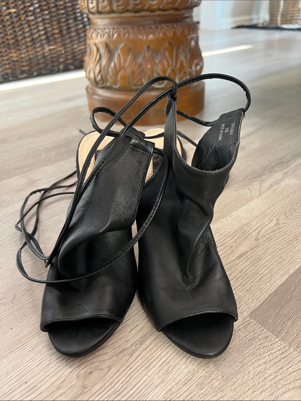 Top Shop Black Leather Lace-Up Peep Toe Wrap Sandal Heel - Picture 6 of 10